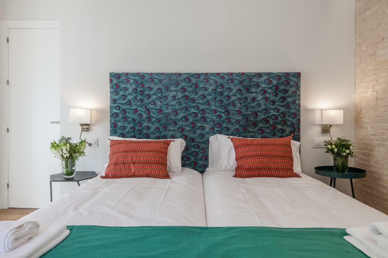 Apartamentos Rg Suites Jardines De Murillo Севилья Экстерьер фото