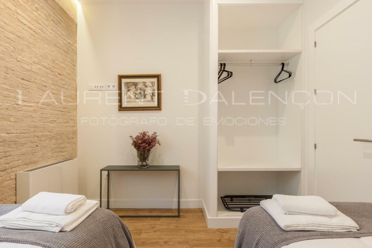 Apartamentos Rg Suites Jardines De Murillo Севилья Экстерьер фото